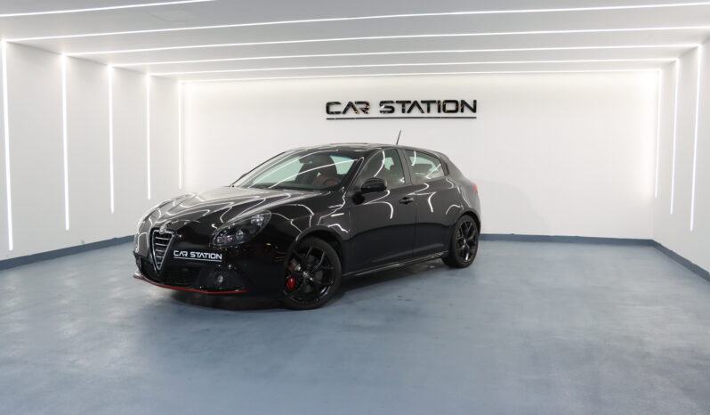 
								2020 Alfa Romeo Giulietta full									