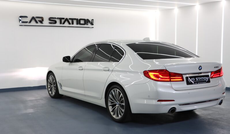 
								2019 BMW 530 Luxury Line full									