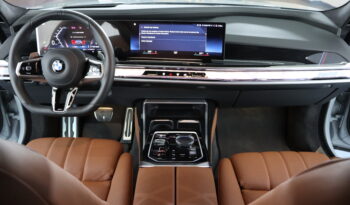 
										740I BMW 2023 full									