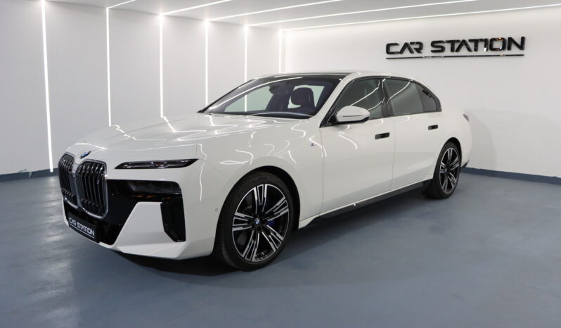 
								2023 BMW 760I full									