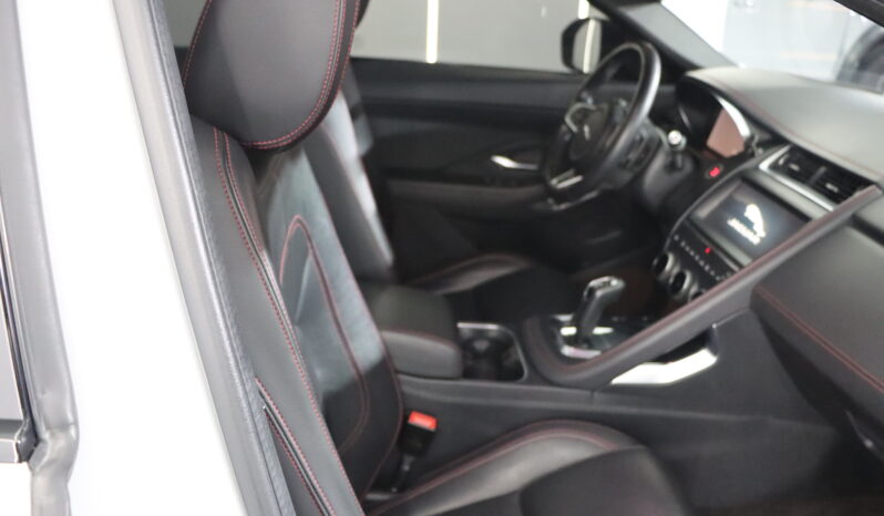 
								2019 Jaguar E-pace full									