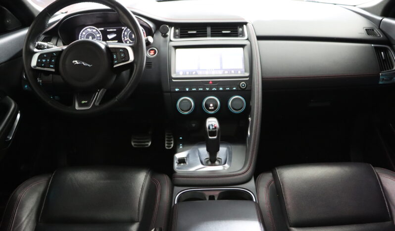 
								2019 Jaguar E-pace full									