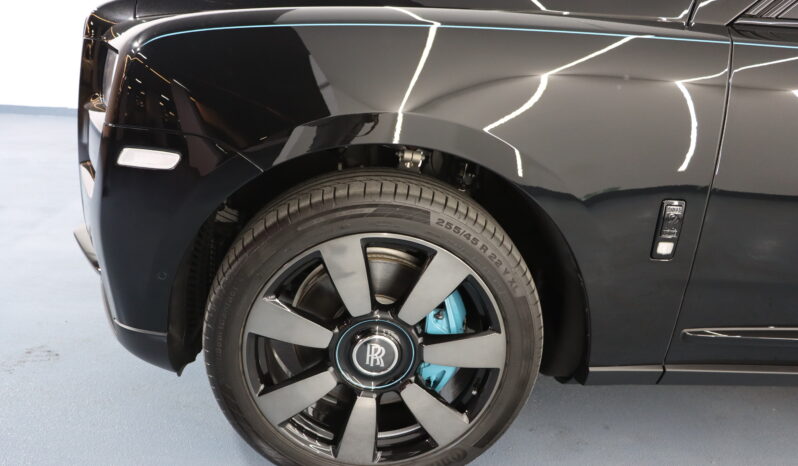 
								2023 ROLLS ROYCE CULLINAN SILVER BADGE full									