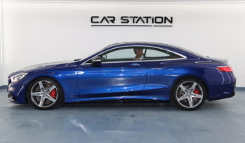 
										MERCEDES S63 COUPE AMG V8 full									