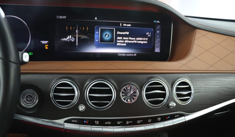 
								MERCEDES EQS 580 full									