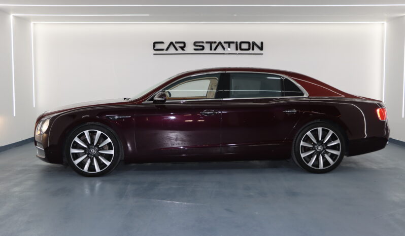 
								2015 BENTLEY FLYING SPUR V18 full									