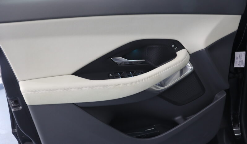 
								2019 JAGUAR E-PACE SE full									
