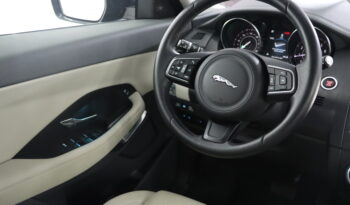 
										2019 JAGUAR E-PACE SE full									