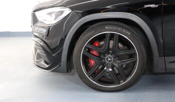 
										2021 MERCEDES GLA35 full									