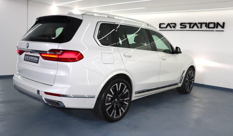 
								2020 BMW X7 full									