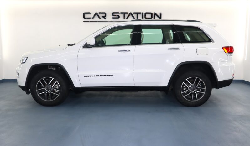 
								2021 JEEP GRAND CHEROKEE 4X4 full									