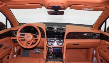 
										2022 BENTLEY BENTAYGA V8 full									