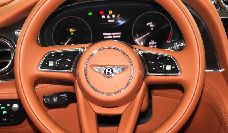 
								2022 BENTLEY BENTAYGA V8 full									