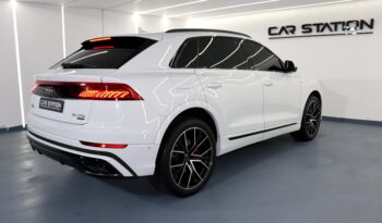 
										2021 AUDI Q8 55 TFSI QUATTRO full									