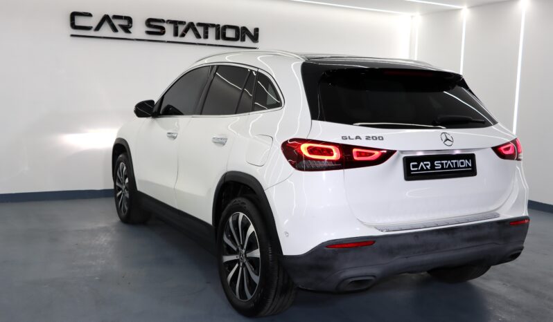 
								2021 MERCEDES GLA 200 full									